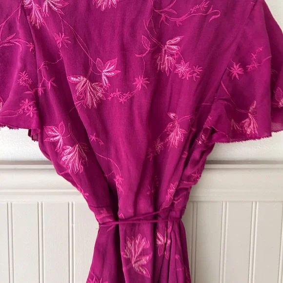 🌺 Cleobella Anthropologie Size XS Magenta Pink Floral Wrap Mini Dress - Picture 11 of 12